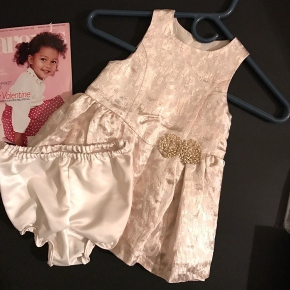 Pippa & Julie Gold brocade special occasion dress, Sz. 24M